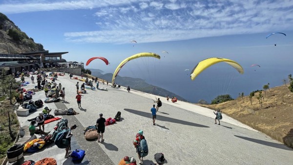 Fethiye' de Yamaç Paraşütü