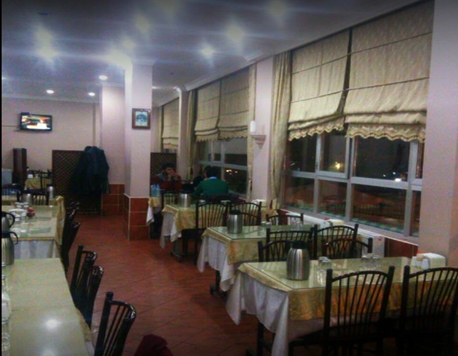 Tat Eyvan Restoran